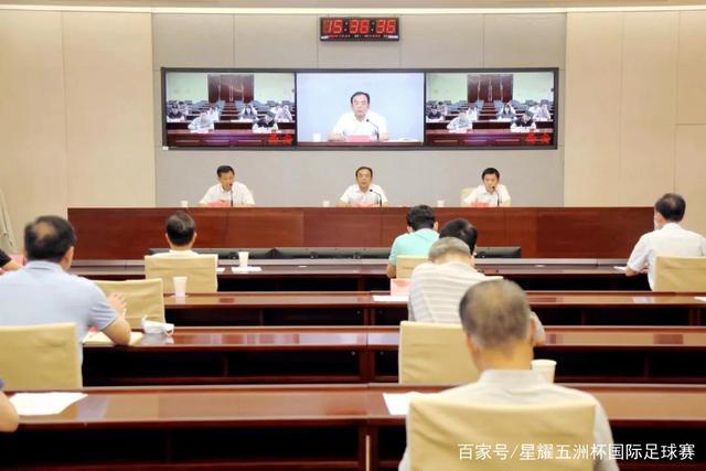 国王将前锋利基-布莱克签约为双向合同